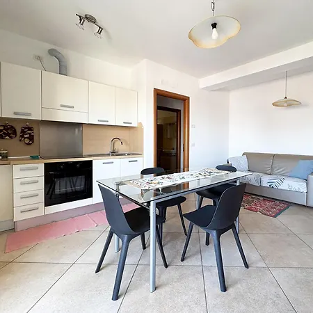 Kit Terrazza Vista Mare 아파트